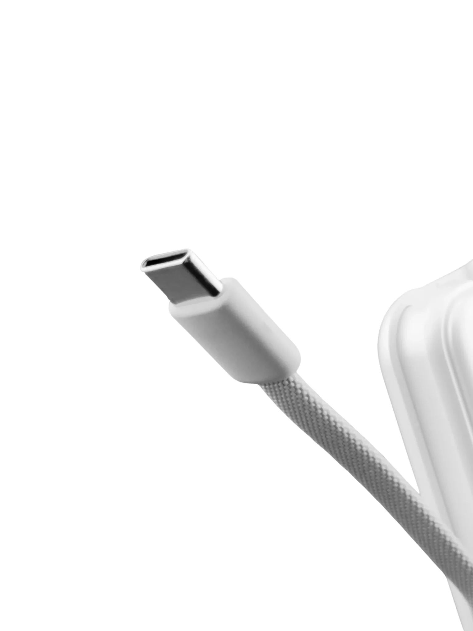 PowerGo – Magnetic Wireless 4-in-1 Power Bank (10,000 mAh) - Image 7