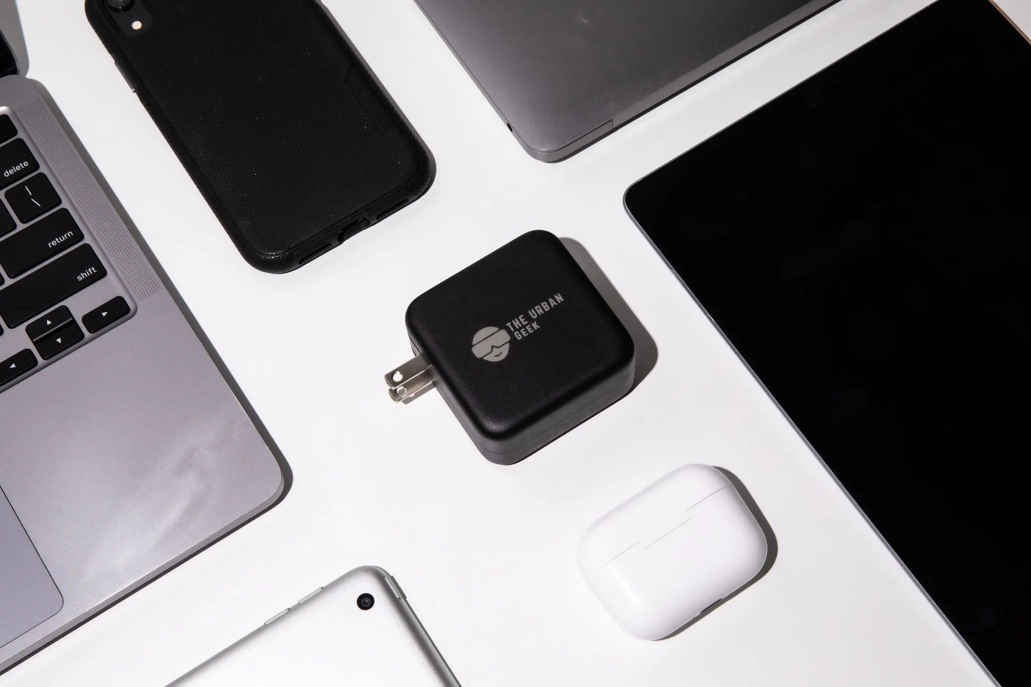 PowerPort 100 - 100W 4-Port USB Fast Adapter - Image 16